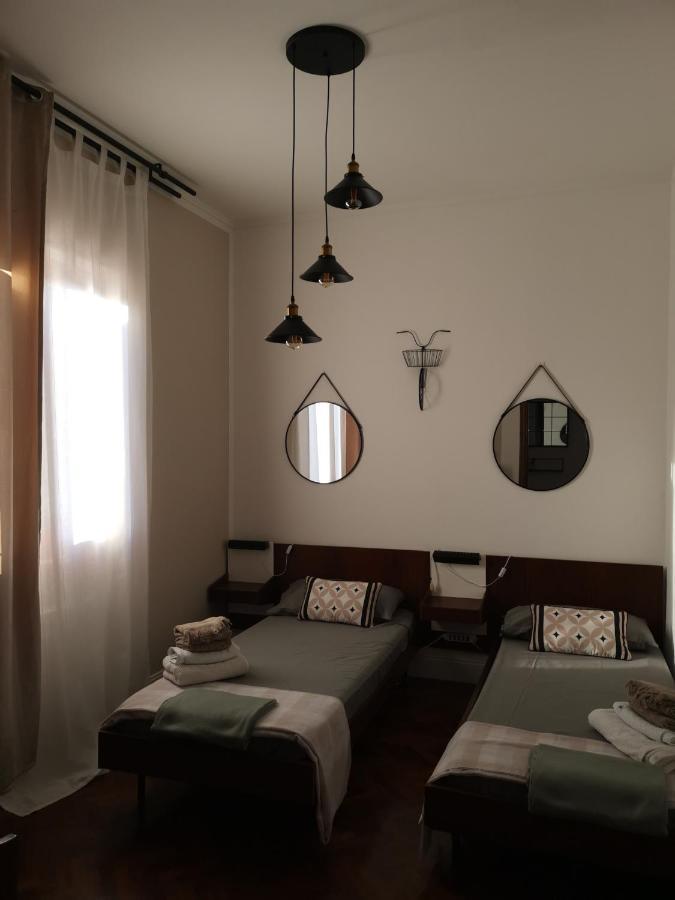 Villa Flora Affittacamere Luni Buitenkant foto